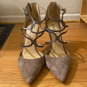 BADGLEY MISCHKA, Size 8 high heels, straps, like gray color, leather.
